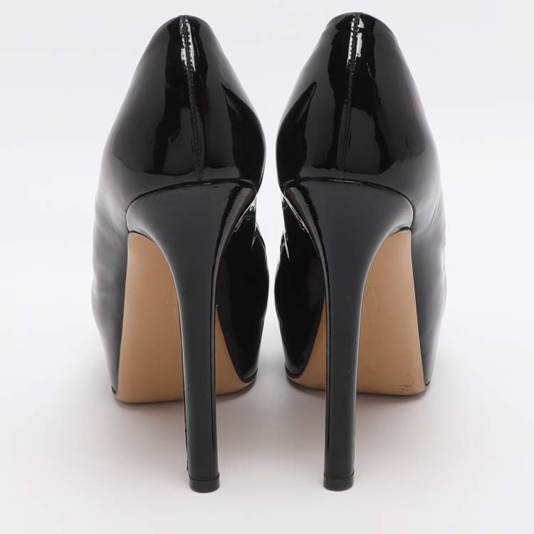 Pre Owned Salvatore Ferragamo Trilly Size 38.5 Black Patent Leather Platform Pumps