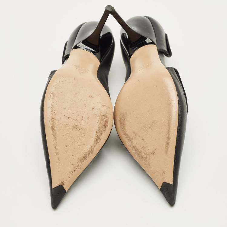 Pre Owned Salvatore Ferragamo Eva Size 39.5 Black Leather D'orsay Pumps