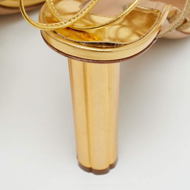 Pre Owned Salvatore Ferragamo Size 39.5 Gold Glitter and Leather Strappy Sandals