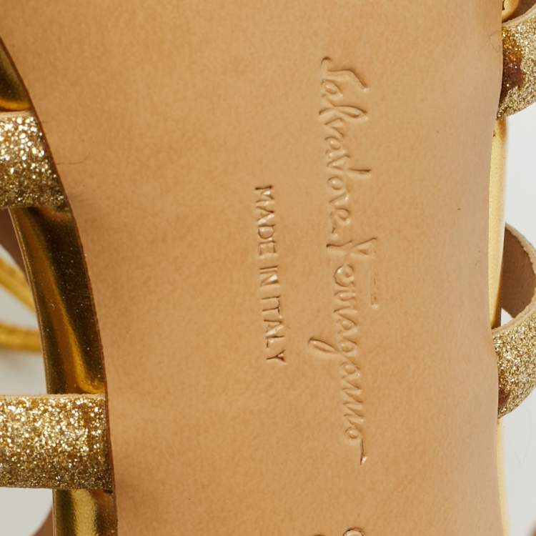 Pre Owned Salvatore Ferragamo Size 39.5 Gold Glitter and Leather Strappy Sandals