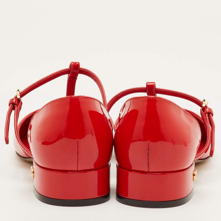 Pre Owned Salvatore Ferragamo Size 39.5 Red Patent Leather T-Strap Ballet Flats