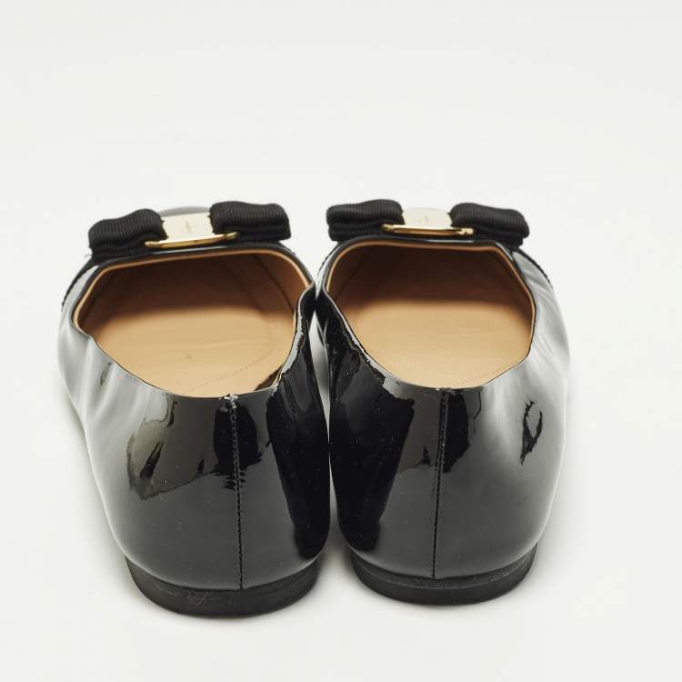 Pre Owned Salvatore Ferragamo Vara Bow Size 37 Black Patent Leather Ballet Flats
