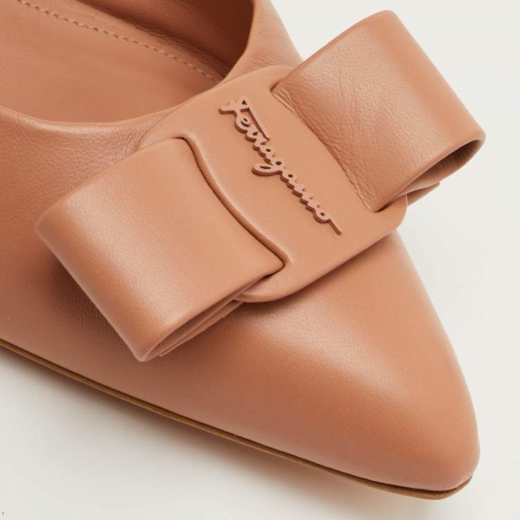Pre Owned Salvatore Ferragamo Viva Bow Size 41 Blush Beige Leather Ballet Flats