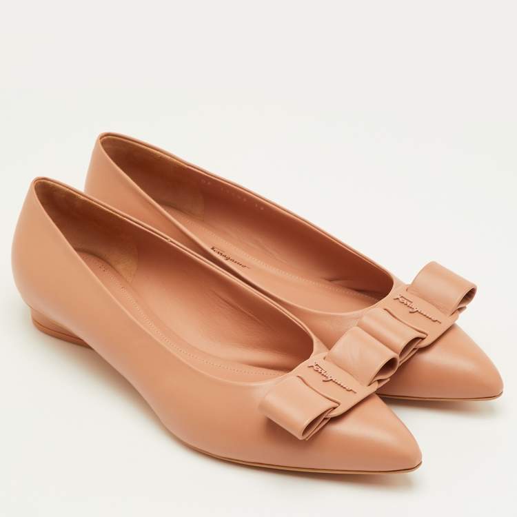 Pre Owned Salvatore Ferragamo Viva Bow Size 41 Blush Beige Leather Ballet Flats