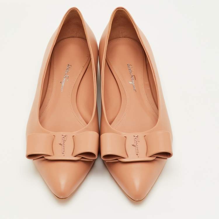 Pre Owned Salvatore Ferragamo Viva Bow Size 41 Blush Beige Leather Ballet Flats