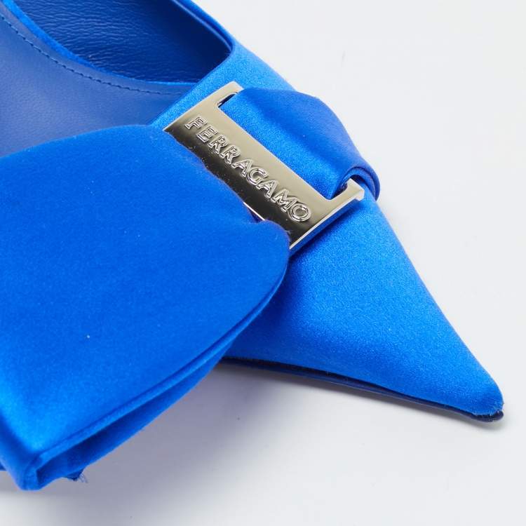 Pre Owned Salvatore Ferragamo Erica Size 39 Blue Satin Pumps