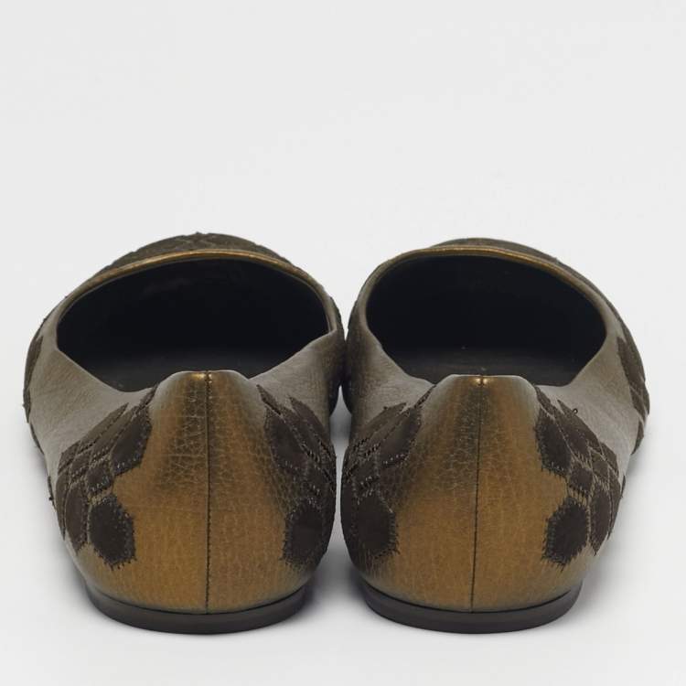 مملوكة مسبقًا Salvatore Ferragamo Size 39.5 Metallic Brown Leather and Suede Ballet Flats