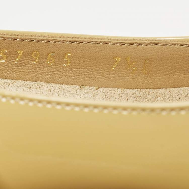 Pre Owned Salvatore Ferragamo Bow Size 38 Beige Patent Leather Block Heel Pumps