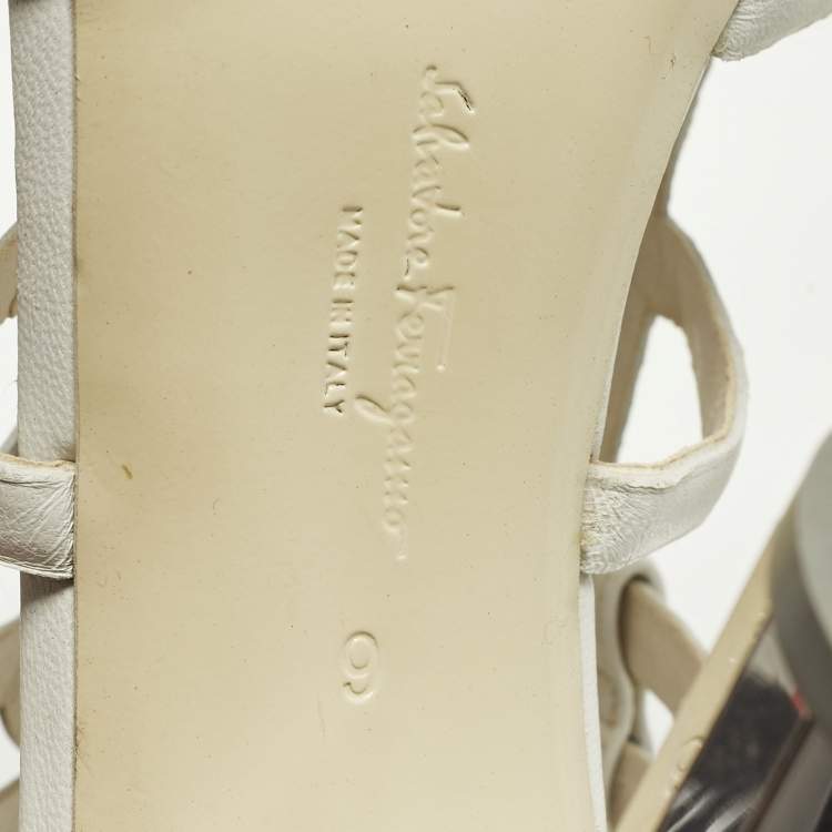 Pre Owned Salvatore Ferragamo Size 39.5 White Leather Strappy Sandals