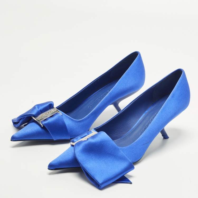 Pre Owned Salvatore Ferragamo Erica Size 38 Blue Satin Pumps