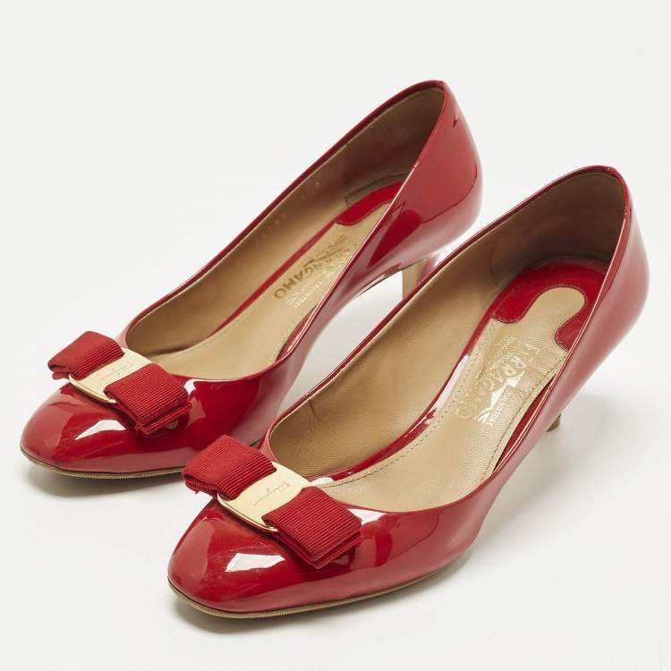 Pre Owned Salvatore Ferragamo Erice 55 Size 36.5 Red Patent Leather Pumps