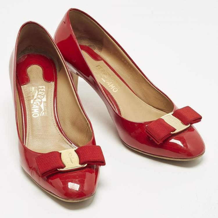 Pre Owned Salvatore Ferragamo Erice 55 Size 36.5 Red Patent Leather Pumps