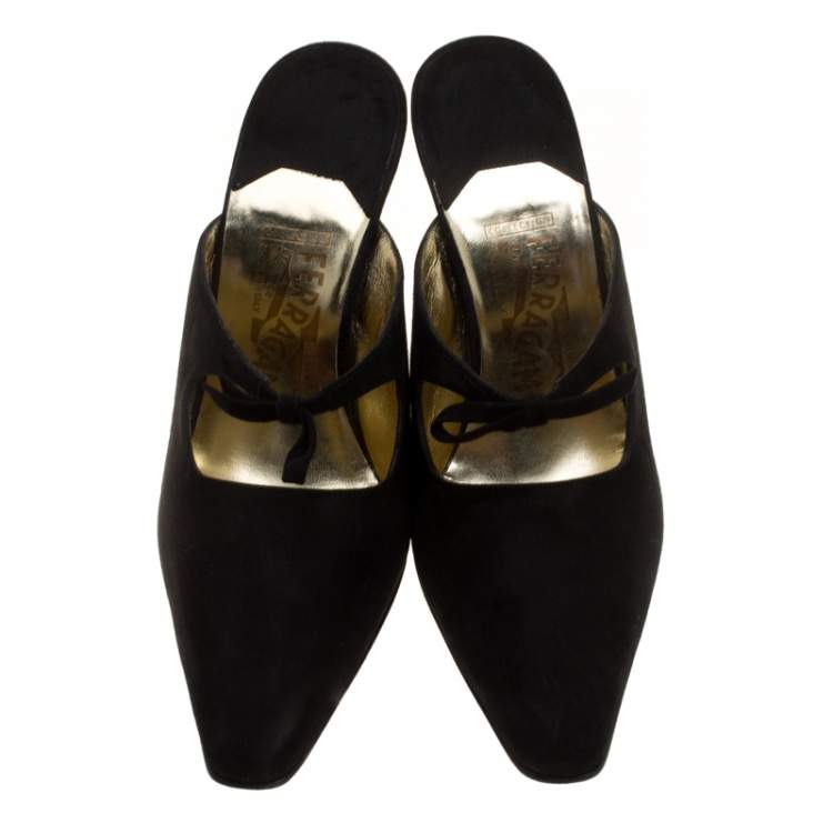 Pre Owned Salvatore Ferragamo Black Suede Anamur Pointed Toe Mules Size 38.5