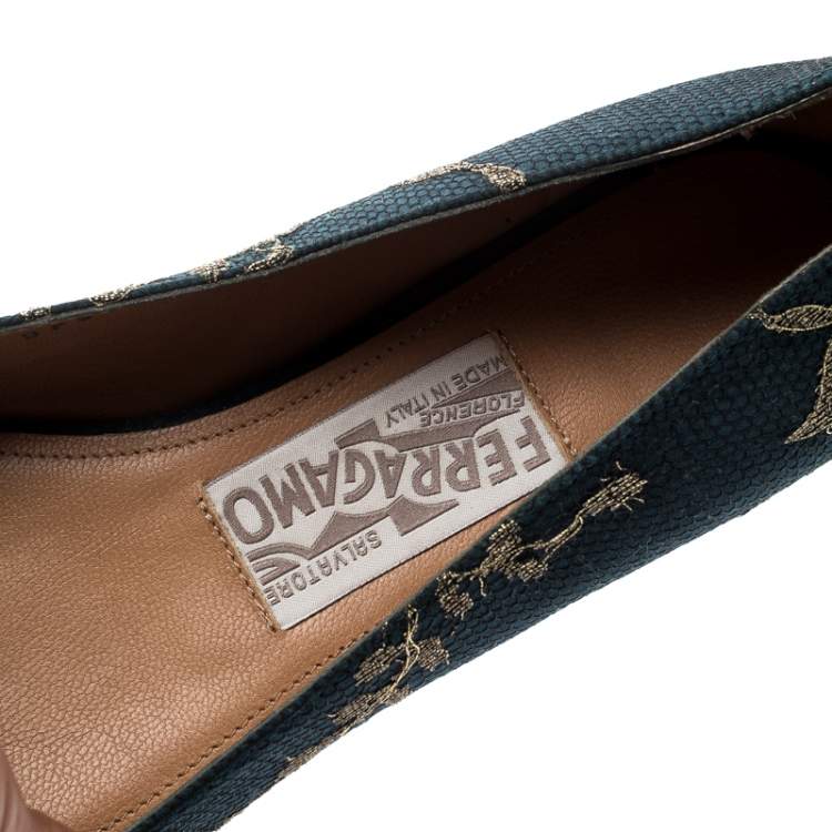 Pre Owned Salvatore Ferragamo  Blue Bordeaux Satin And Lace Tarita Ballet Flats Size 36.5