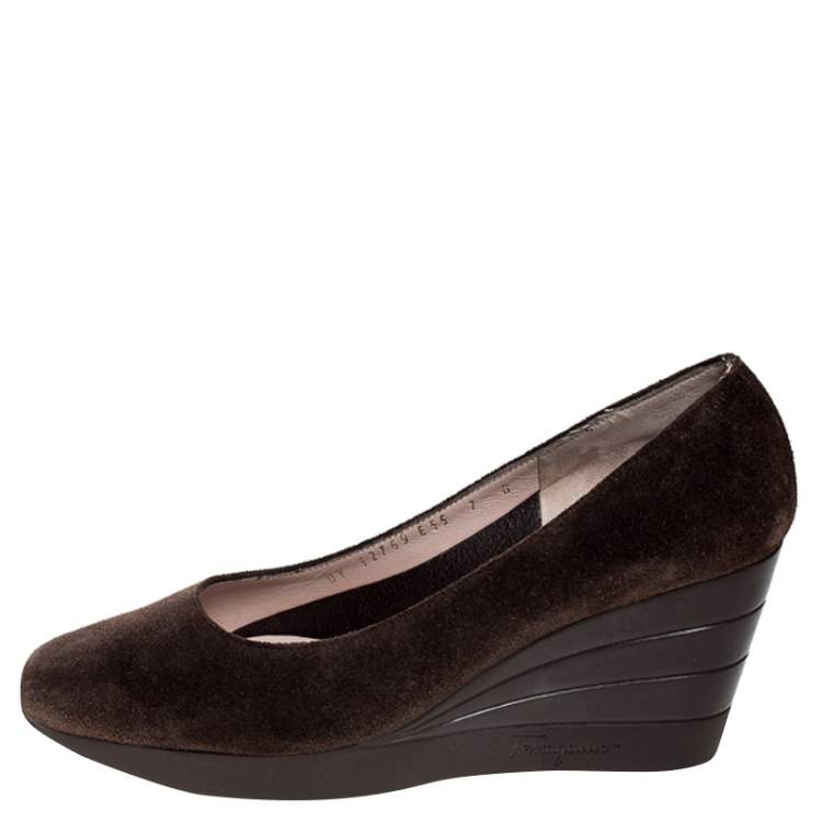 Pre Owned Salvatore Ferragamo Brown Suede Wedge Pumps Size 37.5
