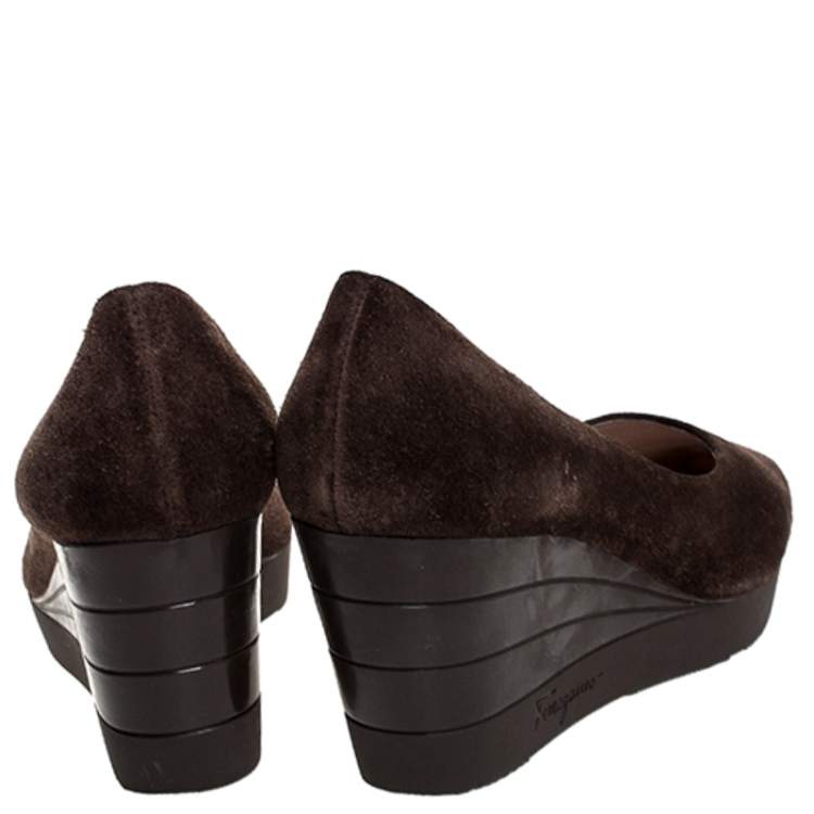 Pre Owned Salvatore Ferragamo Brown Suede Wedge Pumps Size 37.5