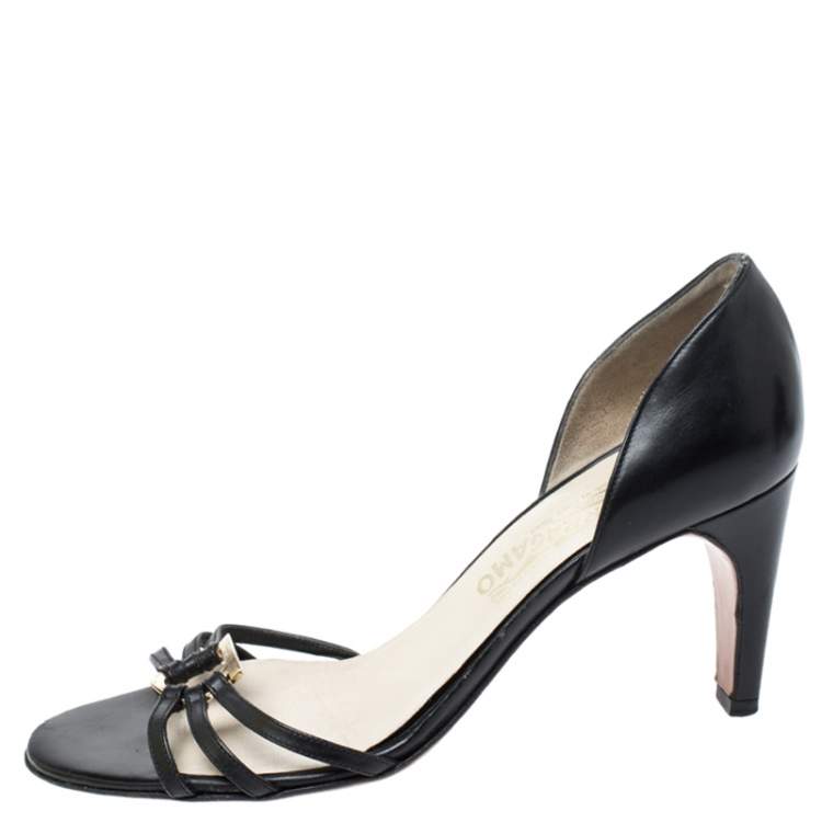 Pre Owned Salvatore Ferragamo Black Leather Strappy Gancini Logo Sandals Size 38.5