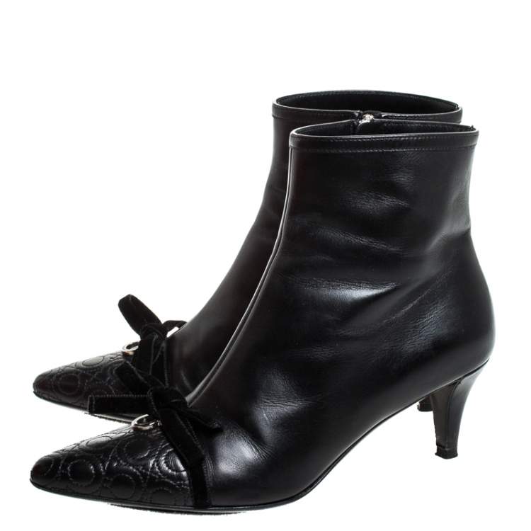 Pre Owned Salvatore Ferragamo Black Leather Velvet Bow Ankle Length Boots Size 37