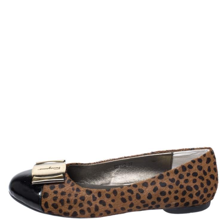 Pre Owned Salvatore Ferragamo Leopard Print Pony Hair And Patent Leather Sun Ballet Flats Size 37