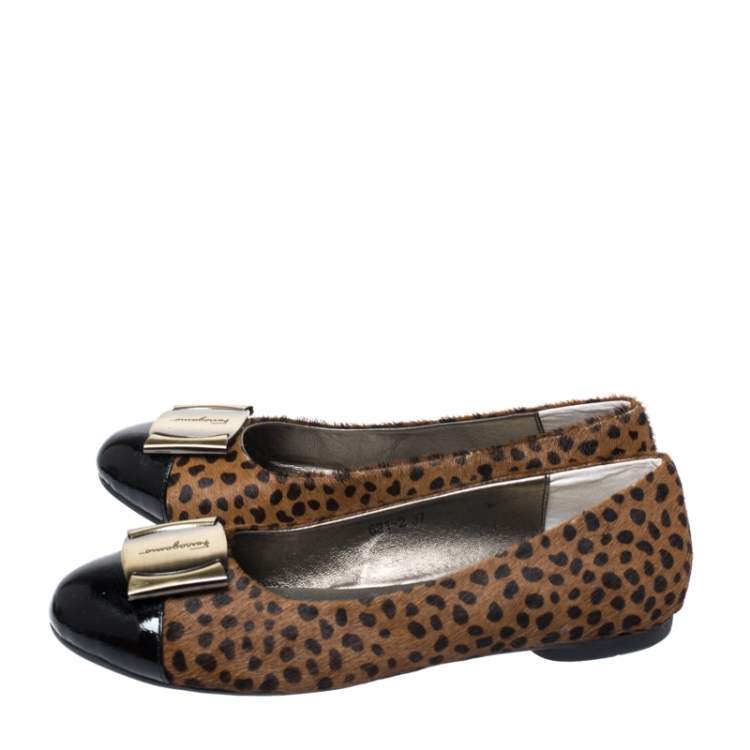 Pre Owned Salvatore Ferragamo Leopard Print Pony Hair And Patent Leather Sun Ballet Flats Size 37