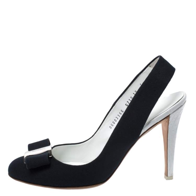 Pre Owned Salvatore Ferragamo Navy Blue Canvas and Croc Embossed Leather Vara Bow Slingback Sandals Size 40.5