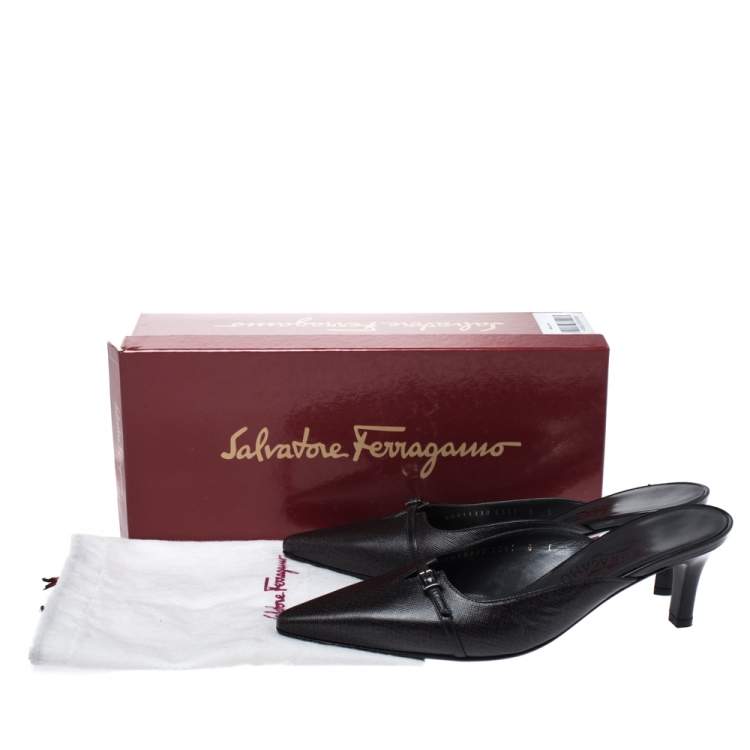 Pre Owned Salvatore Ferragamo Black Leather Donata Pointed Toe Mule Sandals Size 38.5