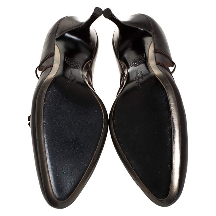Pre Owned Salvatore Ferragamo Brown Leather And Grosgrain Trim Bow Round Toe Pumps Size 36.5