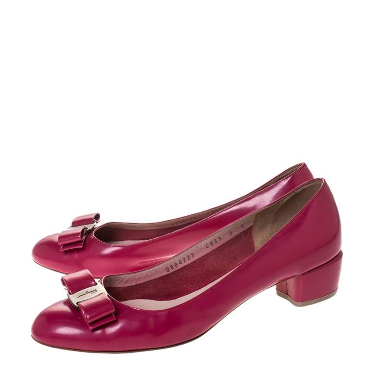 Pre Owned Salvatore Ferragamo Burgundy Leather Vara Bow Block Heel Pumps Size 39.5