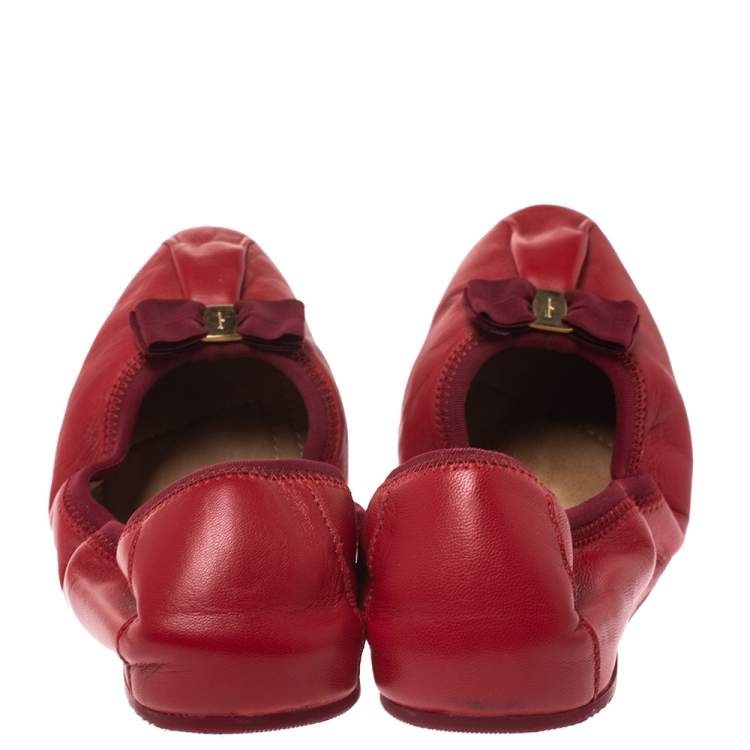 Pre Owned Salvatore Ferragamo Red Leather My Joy Scrunch Ballet Flats Size 39