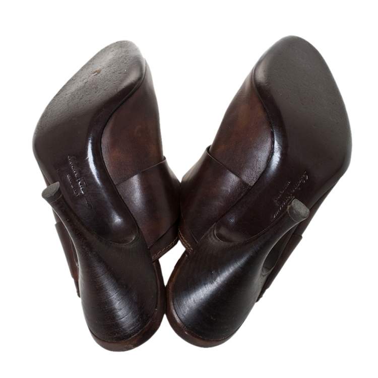 Pre Owned Salvatore Ferragamo Brown Leather Mule Sandals Size 37.5