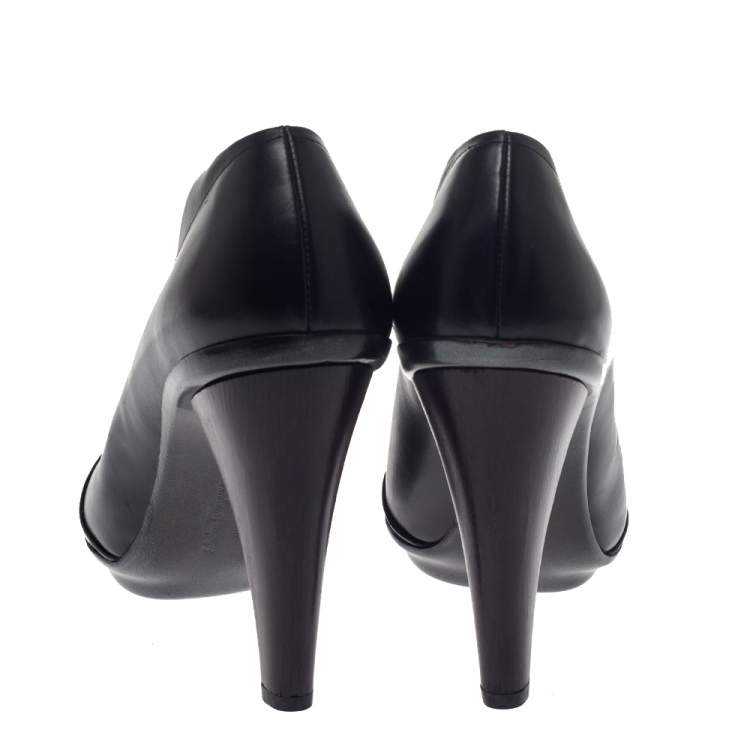 Pre Owned Salvatore Ferragamo Black Leather And Patent Nasya Platform Booties Size 38.5