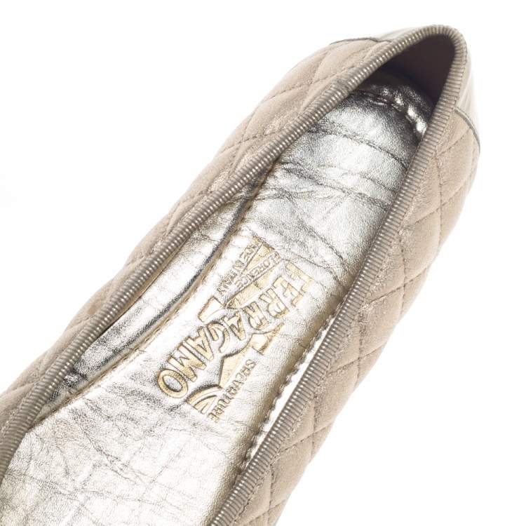 Pre Owned Salvatore Ferragamo Metallic Gold Quilted Leather Rufina Vara Bow Ballet Flats Size 38