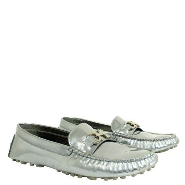 Pre Owned Salvatore Ferragamo Silver Leather   Loafers 