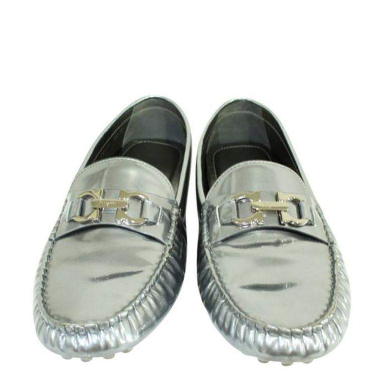 Pre Owned Salvatore Ferragamo Silver Leather   Loafers 