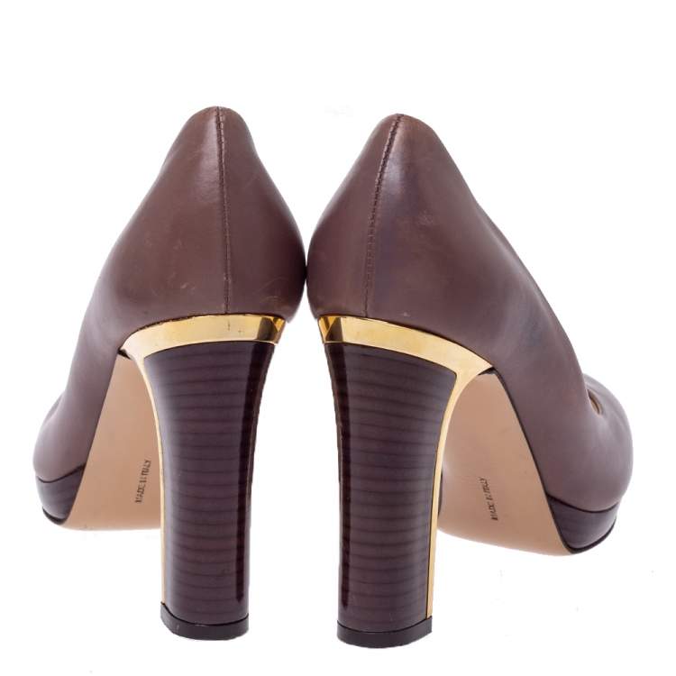 Pre Owned Salvatore Ferragamo Brown Leather Platform Pumps Size 35.5 