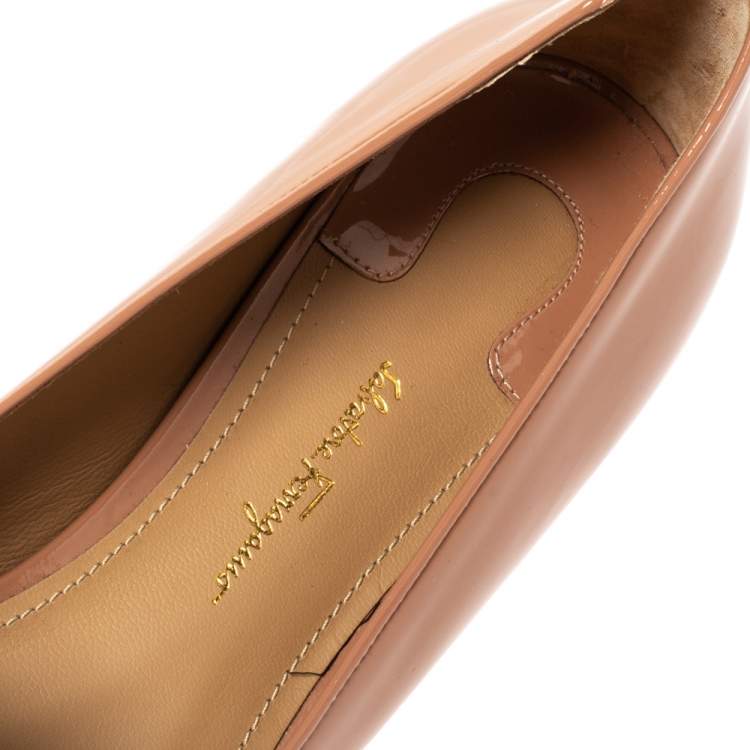 Pre Owned Salvatore Ferragamo Peach Patent Leather Alice Point Toe Ballet Flats Size 41