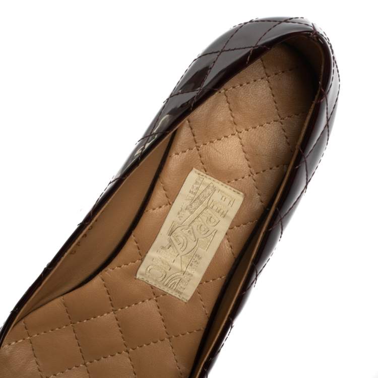 Pre Owned Salvatore Ferragamo Burgundy Quilted Patent Leather Varina Vara Bow Flats Size 37
