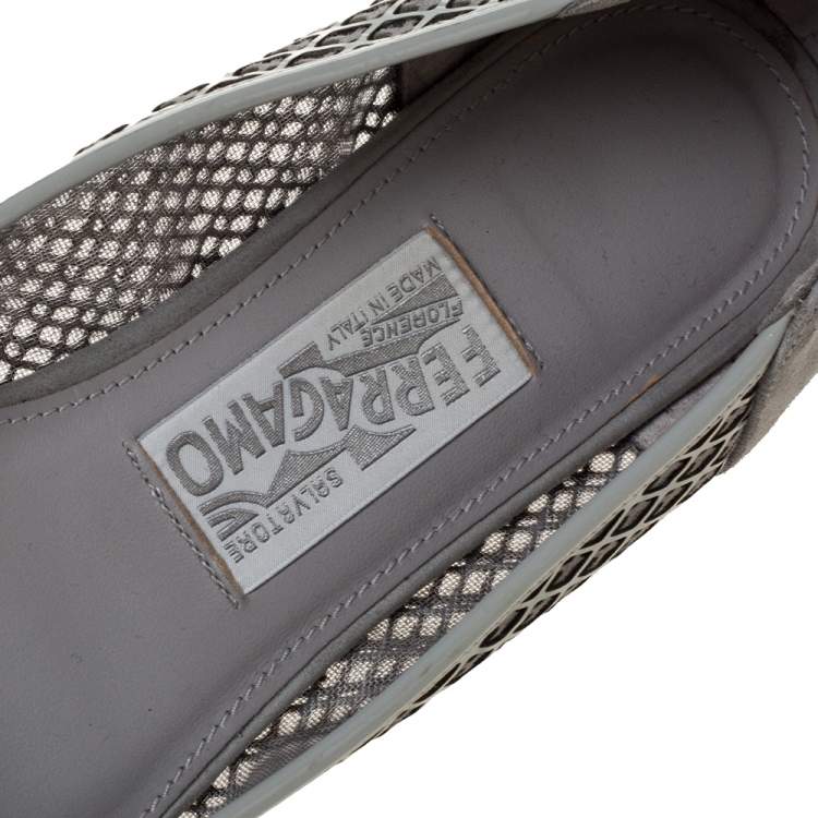 Pre Owned Salvatore Ferragamo Grey Suede And Patent Leather Laser Cut Vara Bow Ballet Flats Size 40