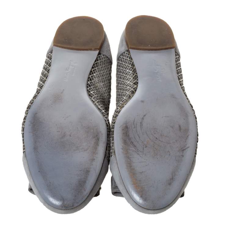Pre Owned Salvatore Ferragamo Grey Suede And Patent Leather Laser Cut Vara Bow Ballet Flats Size 40