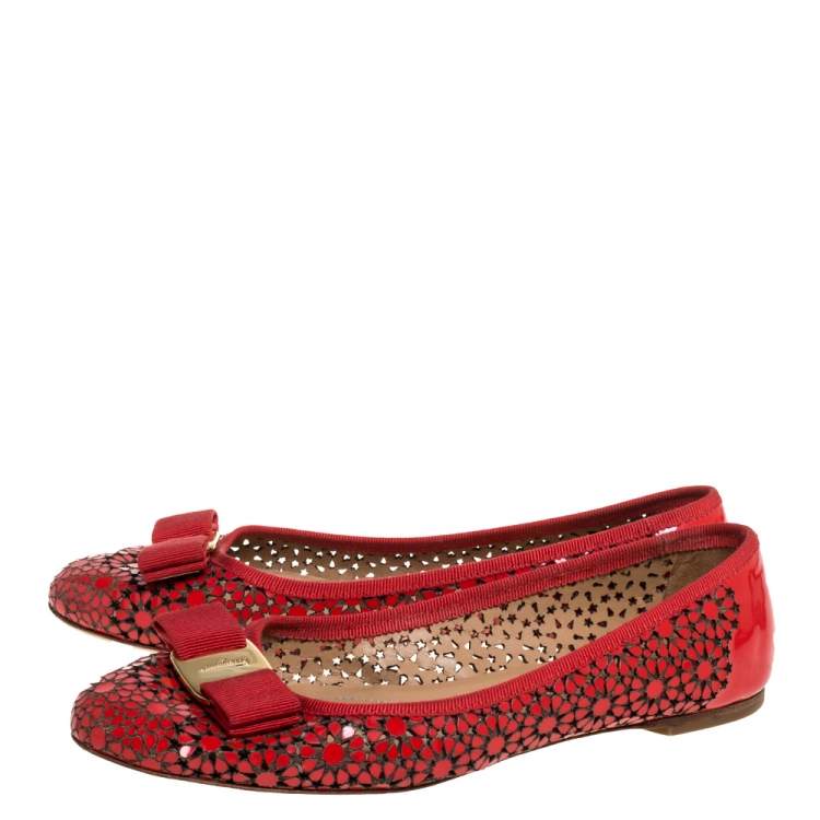 Pre Owned Salvatore Ferragamo Red Patent Leather Laser Cut Ballet Flats Size 37.5