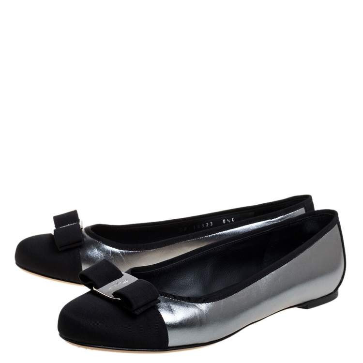 Pre Owned Salvatore Ferragamo Silver/Black Leather And Fabric Cap Toe Bow Flats Size 39