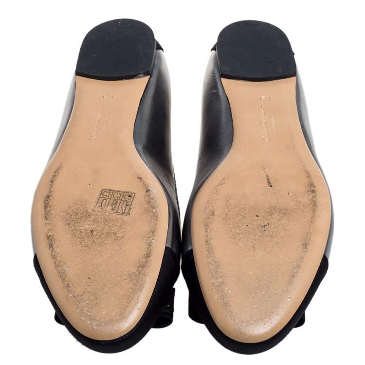 Pre Owned Salvatore Ferragamo Silver/Black Leather And Fabric Cap Toe Bow Flats Size 39