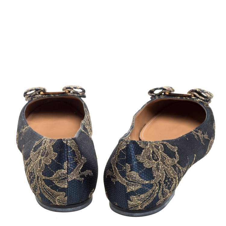 Pre Owned Salvatore Ferragamo Blue Bordeaux Satin And Lace Tarita Ballet Flats Size 38.5