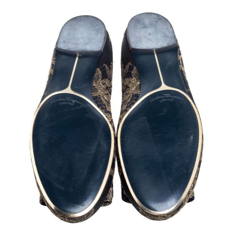 Pre Owned Salvatore Ferragamo Blue Bordeaux Satin And Lace Tarita Ballet Flats Size 38.5
