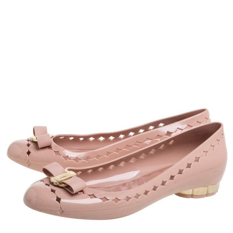Pre Owned Salvatore Ferragamo Beige Jelly Bow Ballet Flats Size 38.5