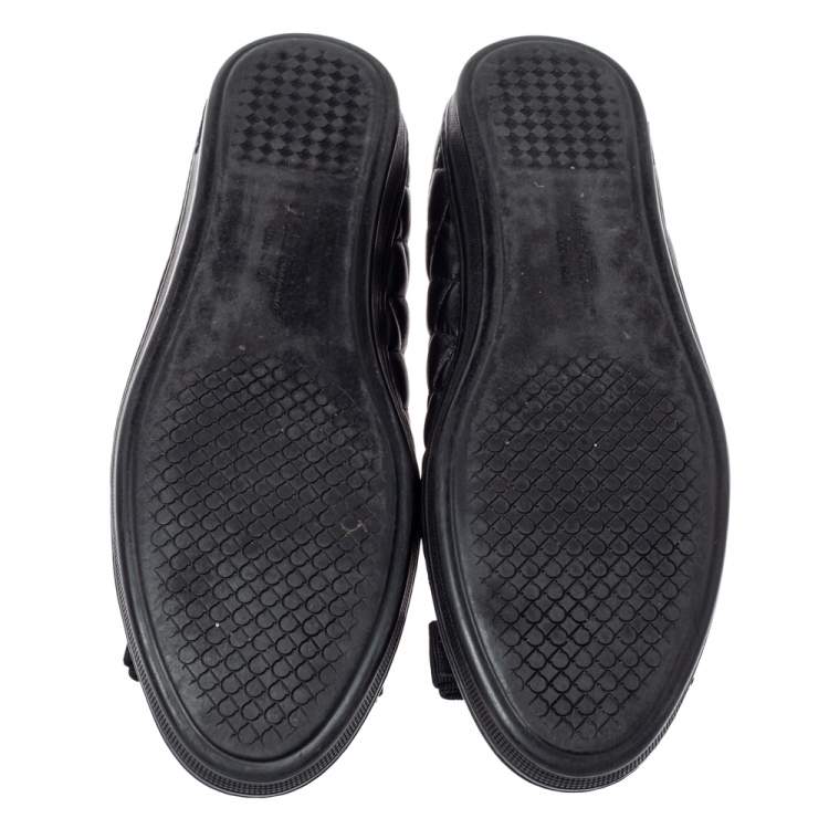 Pre Owned Salvatore Ferragamo Black Quilted Leather Varina Ballet Flats Size 37