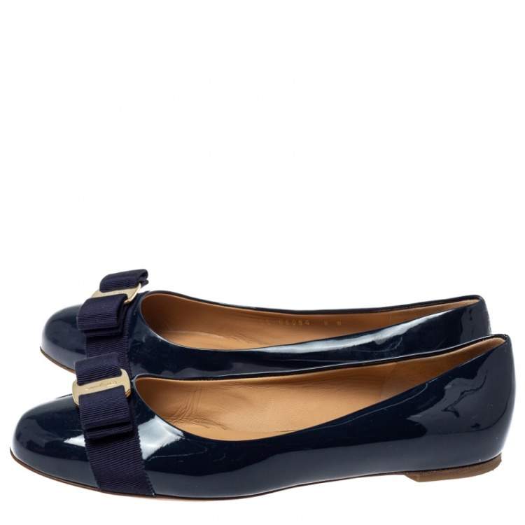 Pre Owned Salvatore Ferragamo Blue Patent Leather Varina Bow Flats Size 38.5