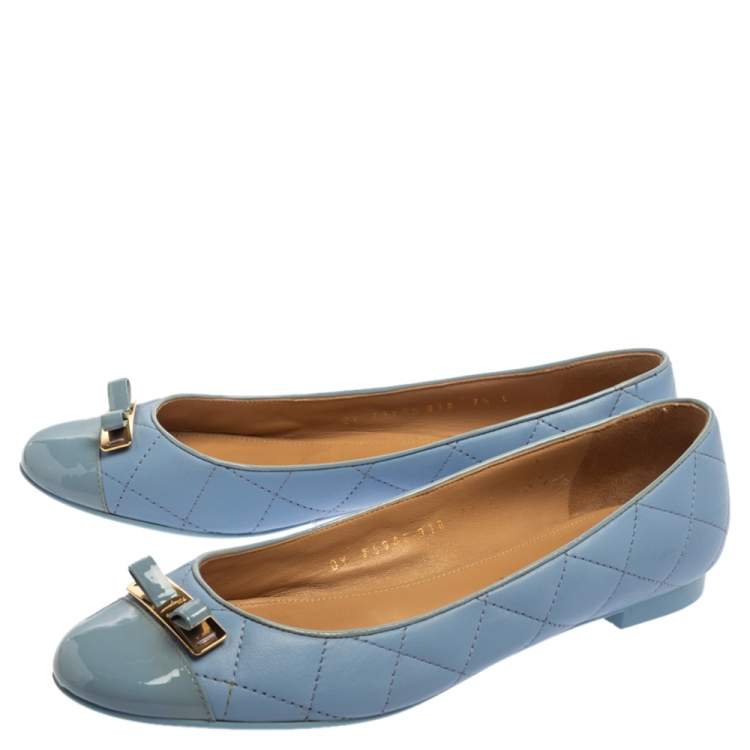 مملوكة مسبقًا Salvatore Ferragamo Blue Quilted Leather Bow Ballet Flats Size 38
