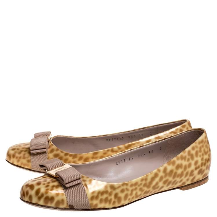 Pre Owned Salvatore Ferragamo Cream Animal Print Patent Leather Varina Ballet Flats Size 40.5