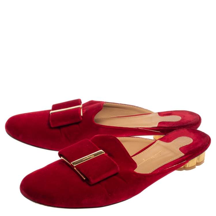 Pre Owned Salvatore Ferragamo Red Velvet Sciacca Flat Mules Size 37